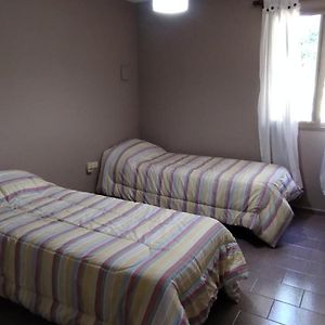 Habitación con 2 Camas Individuales